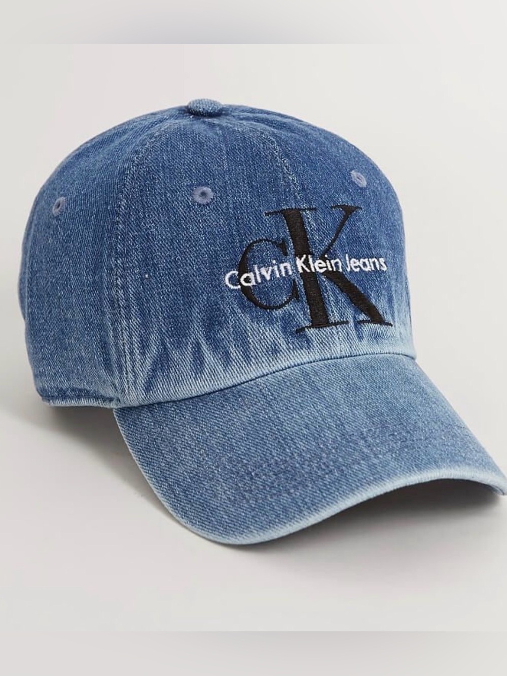 Calvin Klein Jeans Washed Blue Denim Cap with Embroidered Logo - Picture 6 of 10